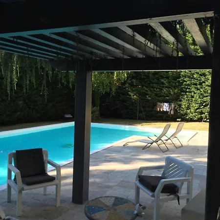 Avec Piscine Beauregard-Baret